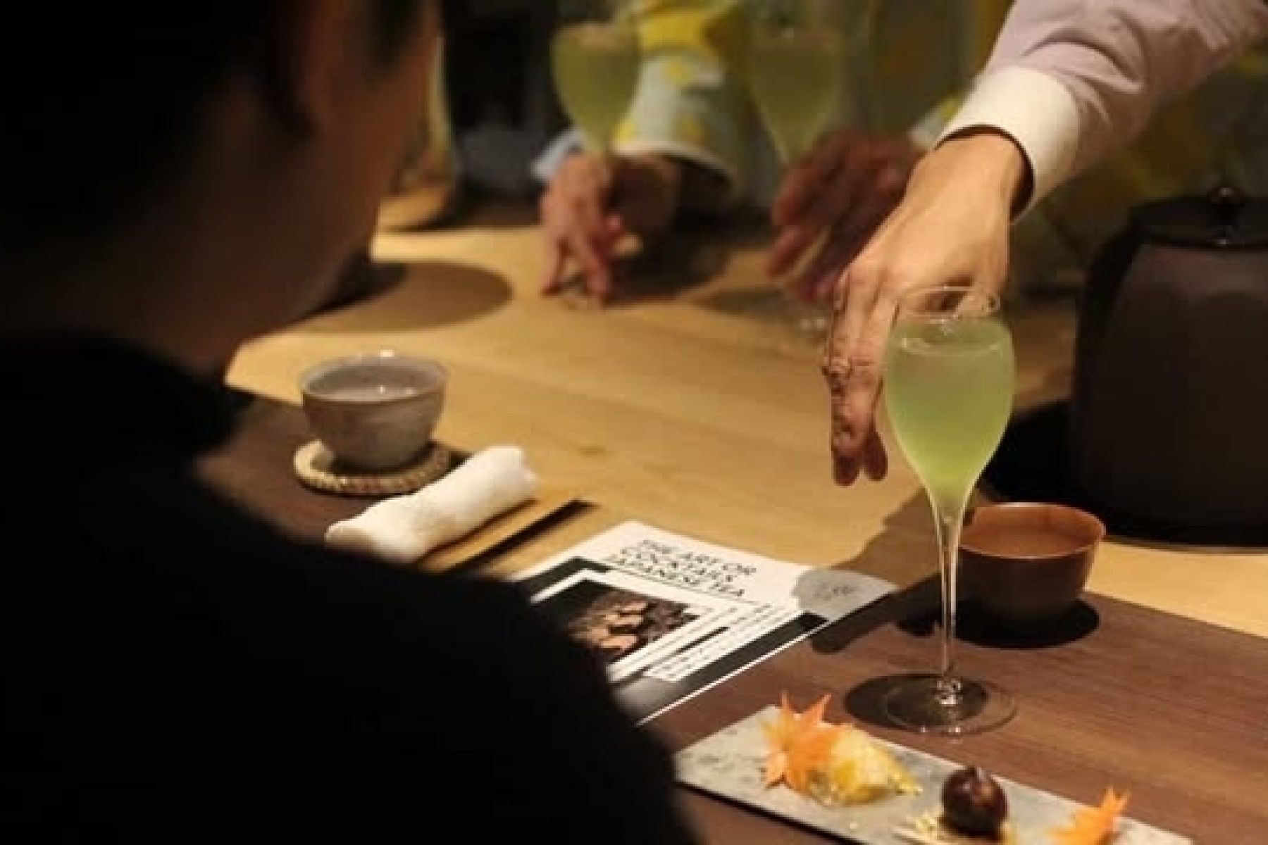 「The Art of Cocktails Japanese Tea」
日本茶×カクテルの記録、クラファンスタート！
