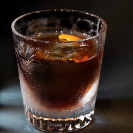 スリーピング・オン・ザ・メドウ