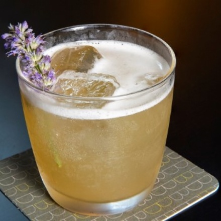 （彼女の名前は）カサンドラ