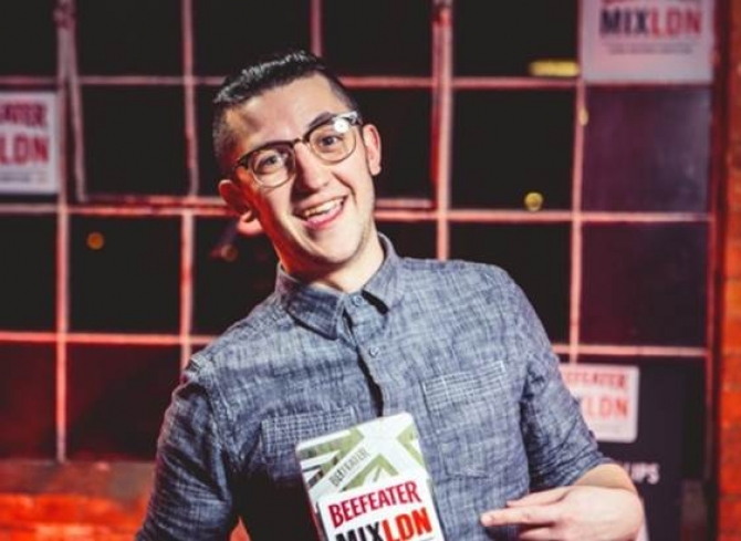 ザ・ハックニー・ハンドシェイクThe Hackney Handshake