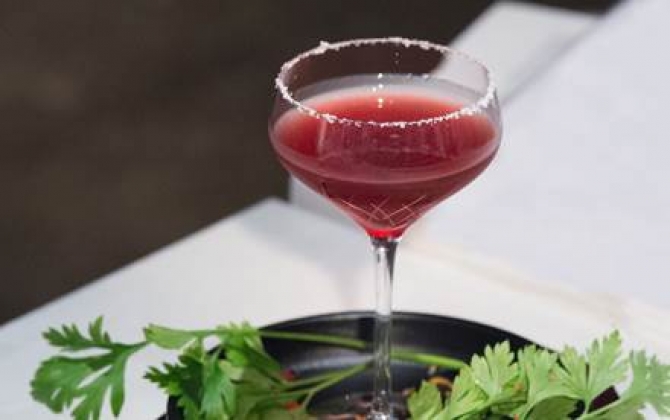 ティップ トップ ビーフ イーターTip Top BEEF EATER